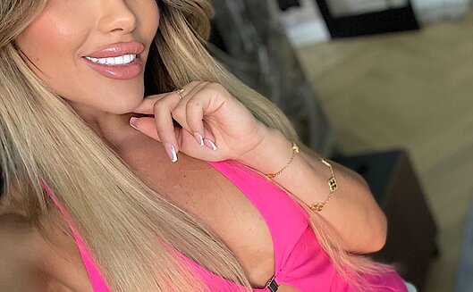 Natalie  - Erotik Massagen Body to Body 