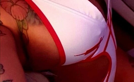 DEUTSCHE GINA DIE SCHÖNE. SEXY   TATTOG