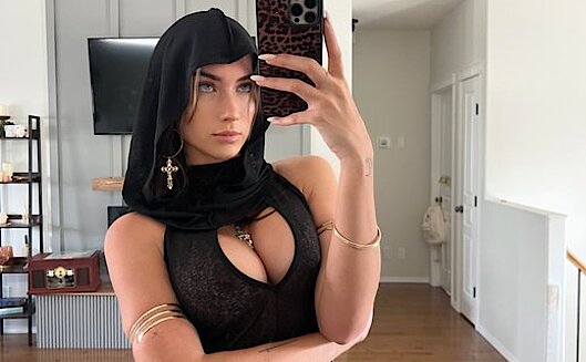 Julie esc 