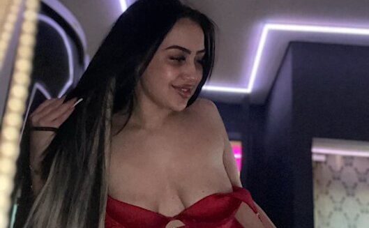 Lara – 076 754 55 44