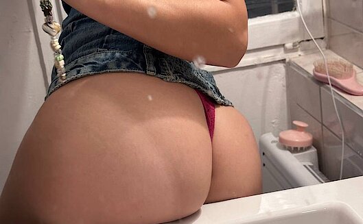 Lena 
