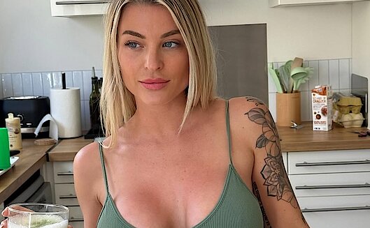 Sarah 