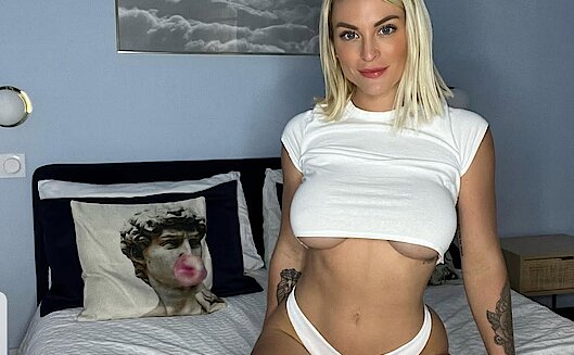 Sarah 