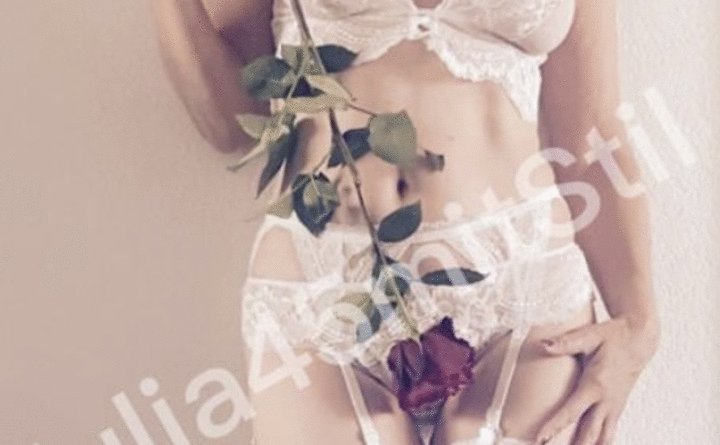 Julia