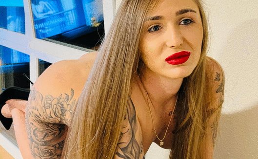 Evelyn , 23 Jahre